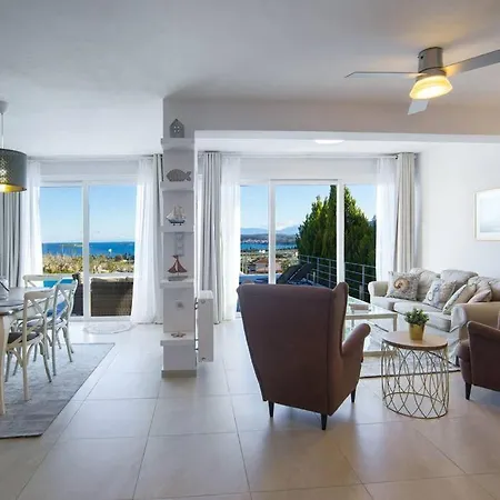 Villa Kanfis With Panoramic View