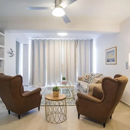 Kanfis With Panoramic View Villa *