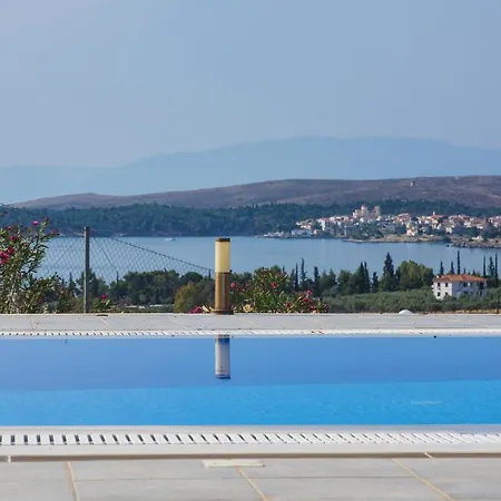 Kanfis With Panoramic View Villa