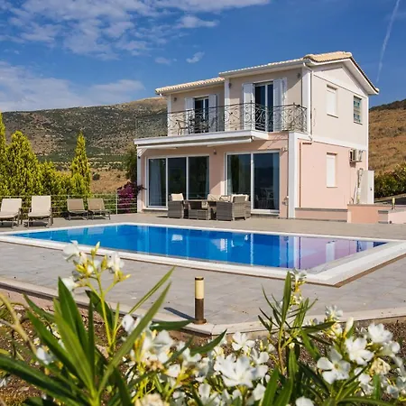 Kanfis With Panoramic View Villa *